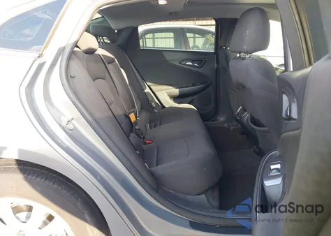 2018 Chevrolet Malibu Lt z USA, uszkodzony, nr VIN 1G1ZD5ST9JF146811